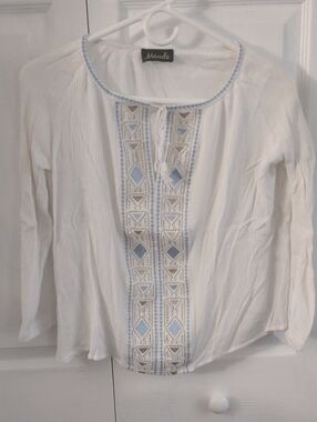Maude White Peasant Tunic with Light Blue Embroidery
